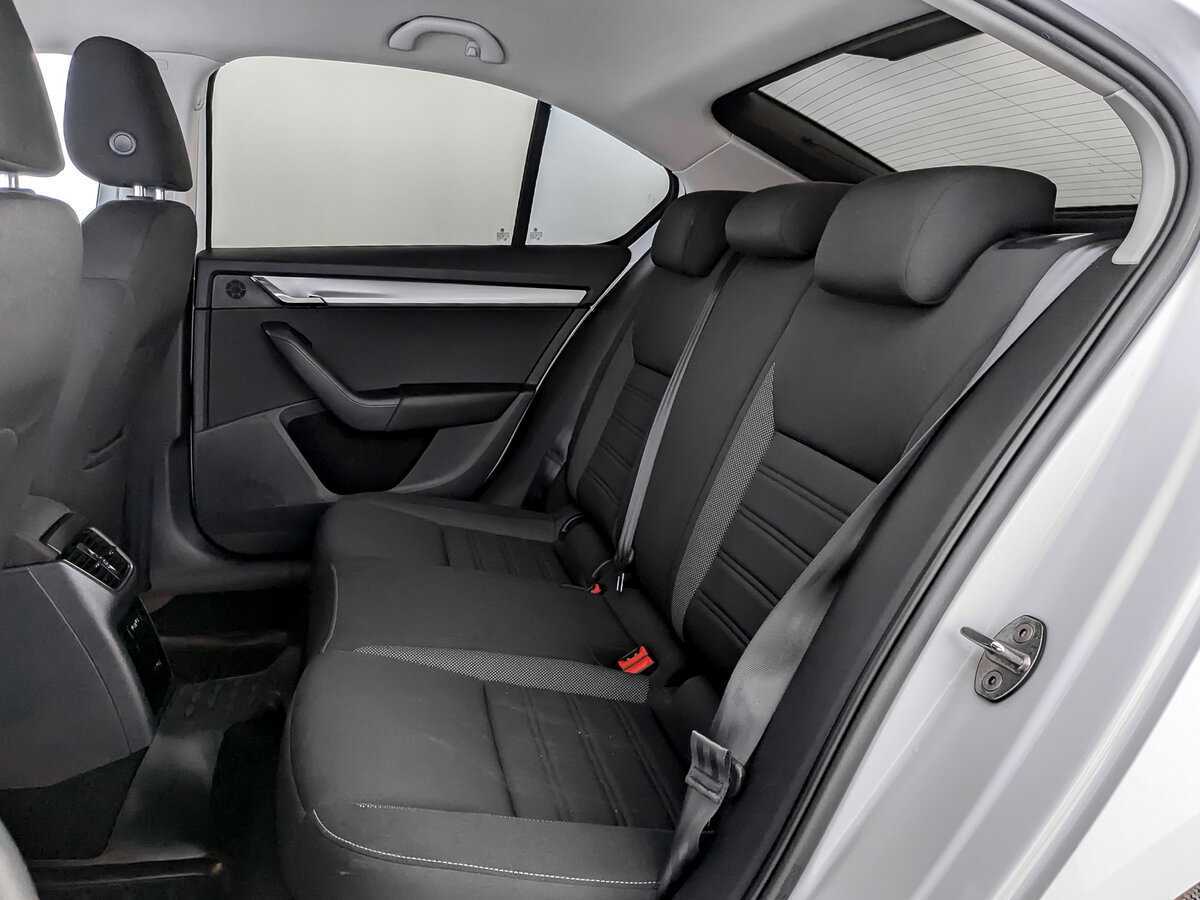 Skoda Octavia, 2019 - Фото №11