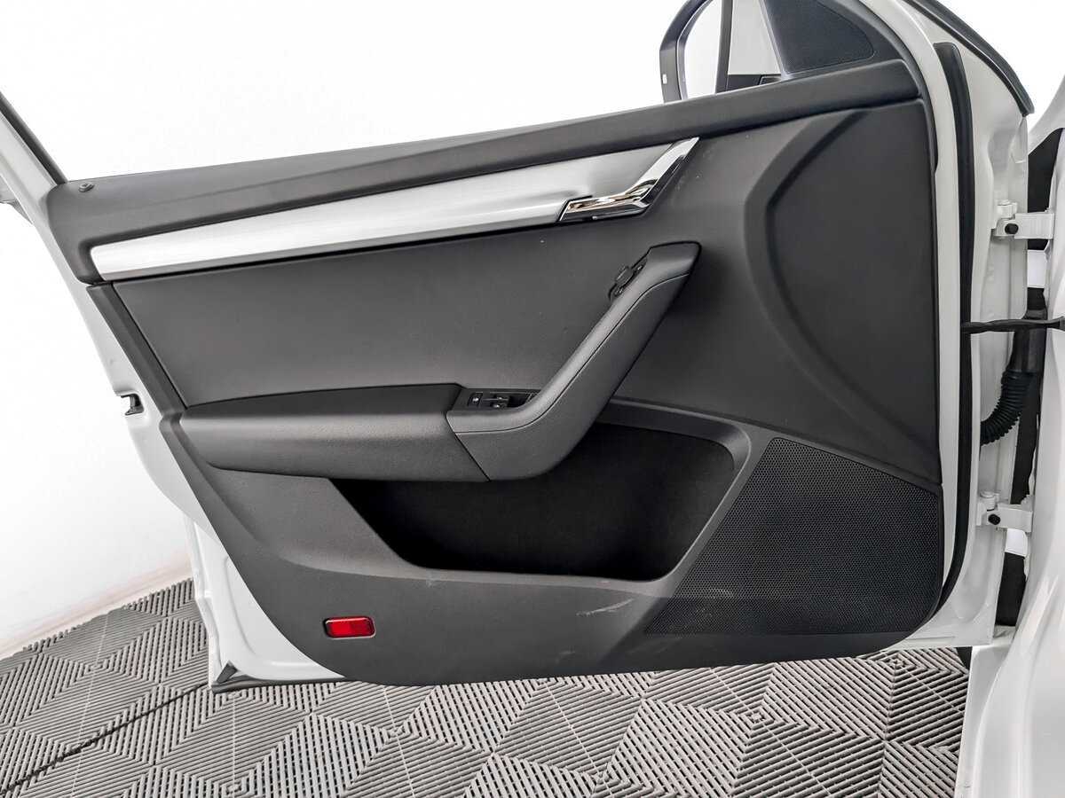 Skoda Octavia, 2019 - Фото №18