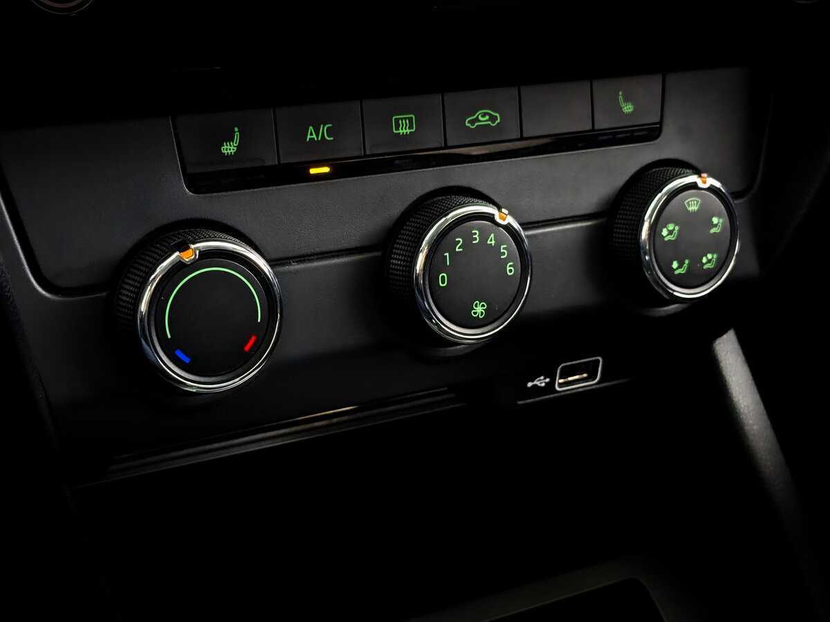 Skoda Octavia, 2018 - Фото №24