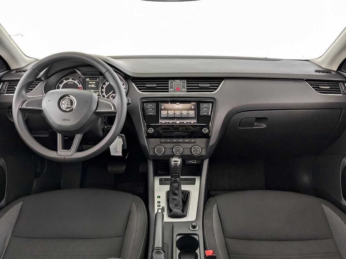 Skoda Octavia, 2018 - Фото №13