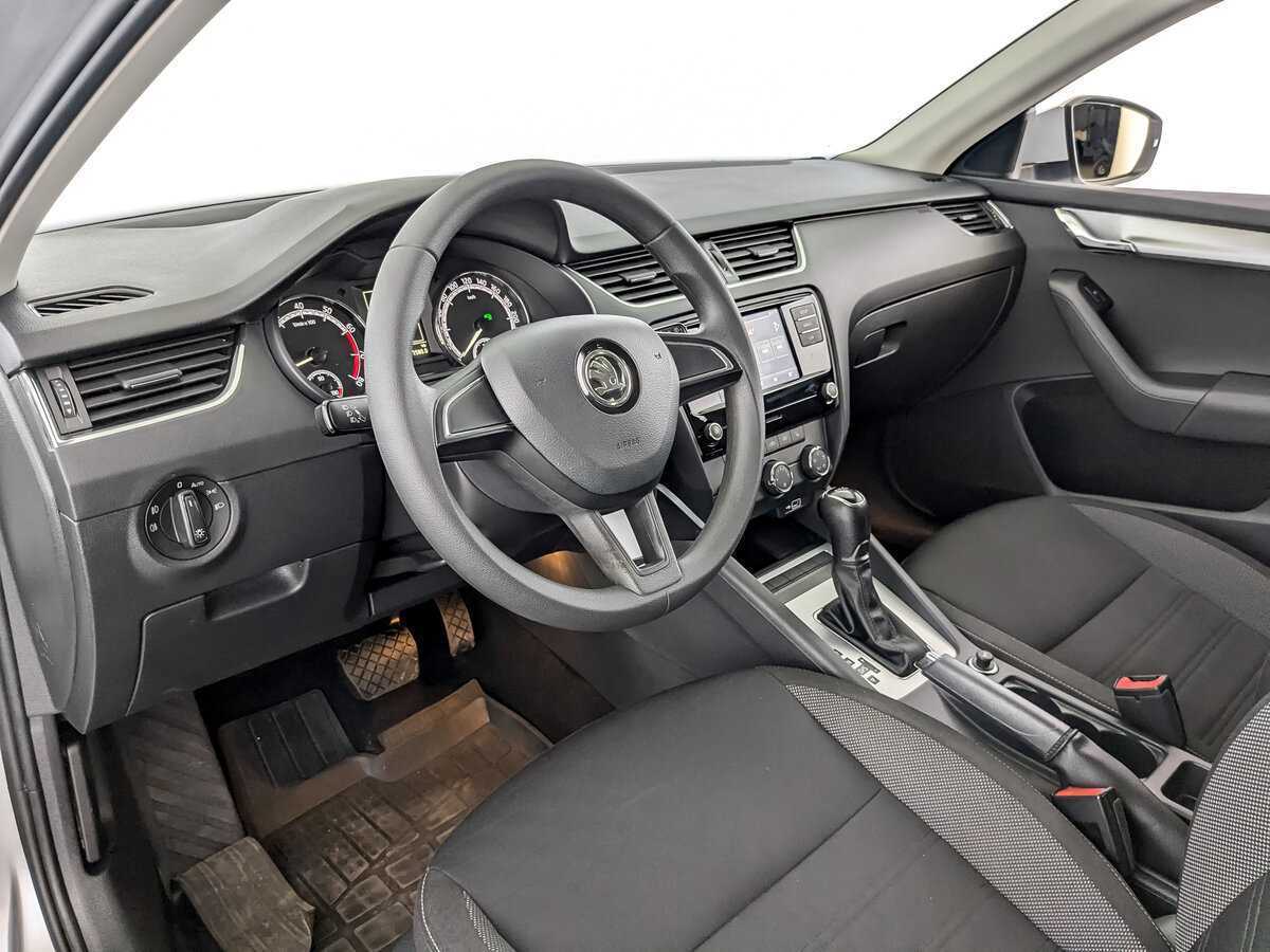 Skoda Octavia, 2018 - Фото №15