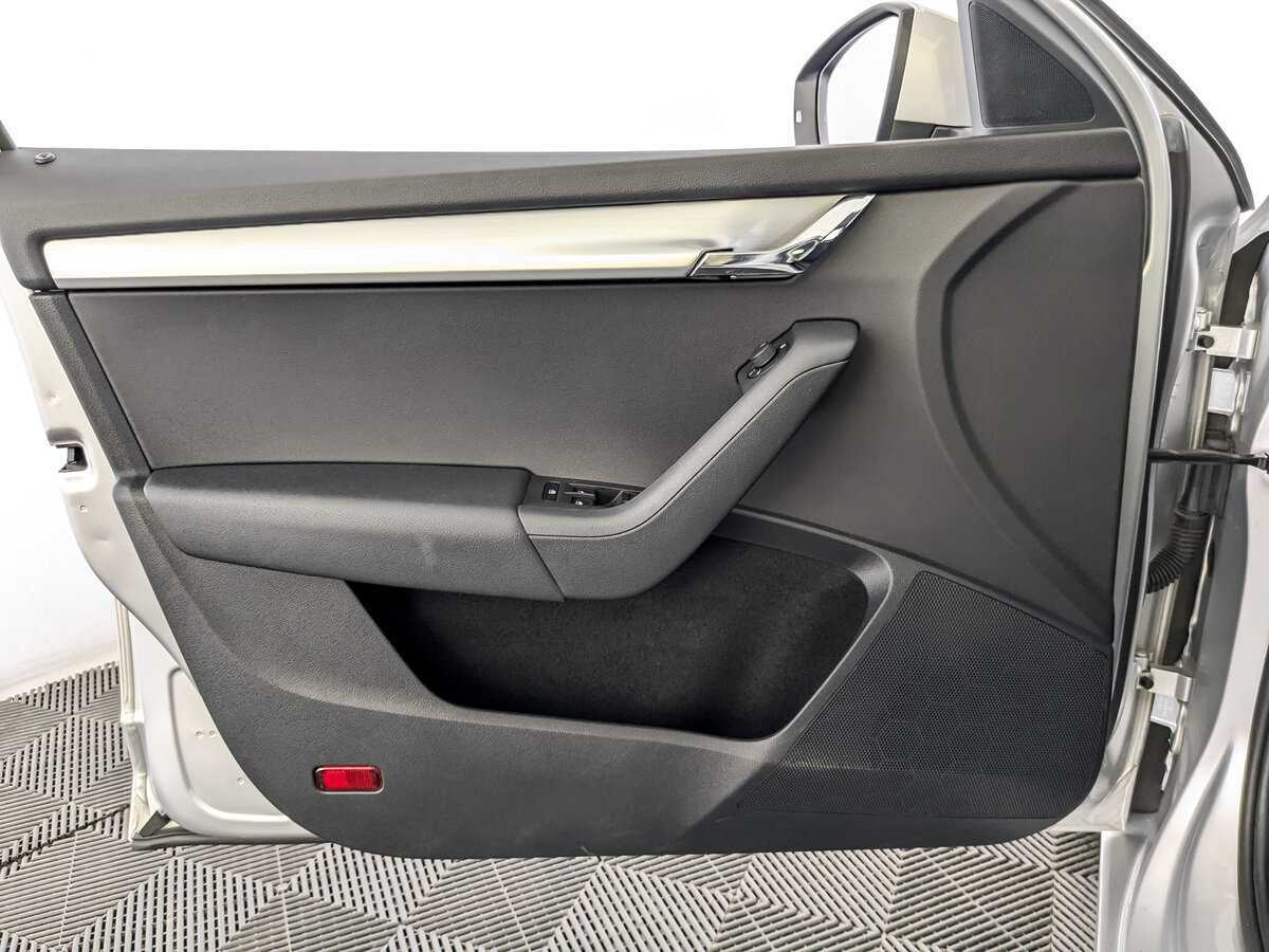 Skoda Octavia, 2018 - Фото №18