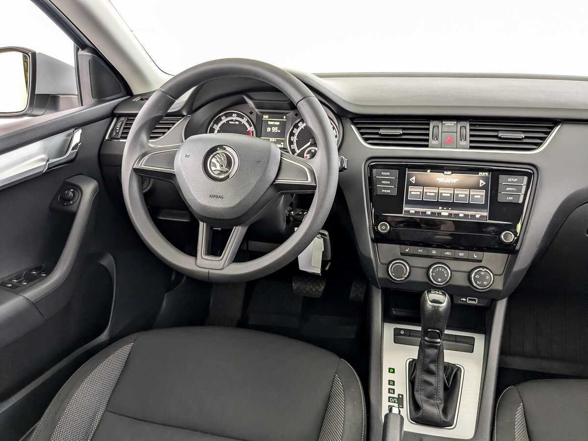 Skoda Octavia, 2018 - Фото №24