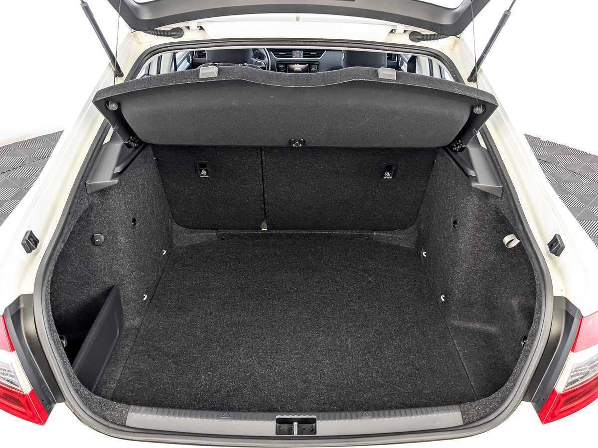 Skoda Octavia, 2018 - Фото №9