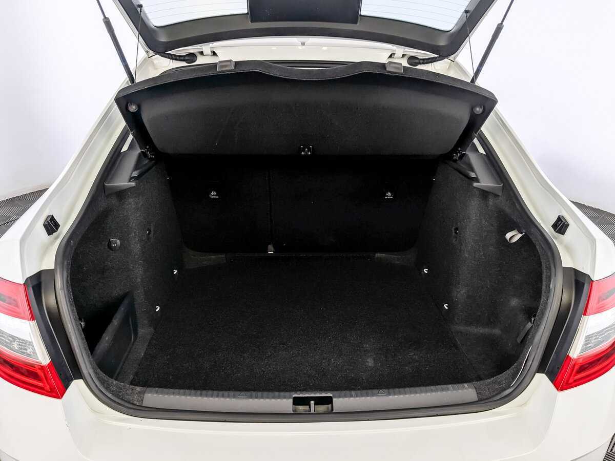 Skoda Octavia, 2018 - Фото №9