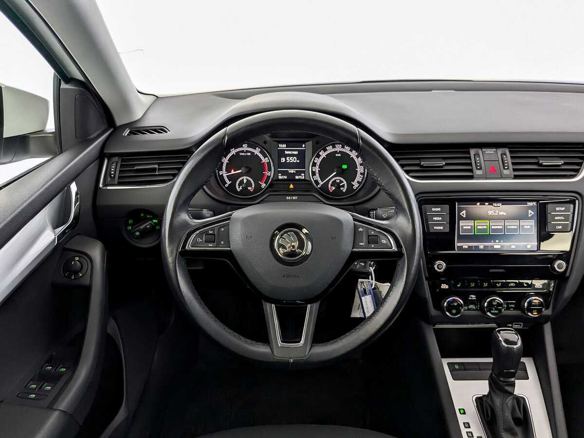 Skoda Octavia, 2018 - Фото №20
