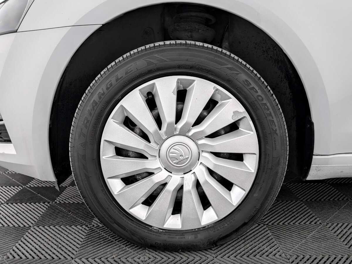 Skoda Octavia, 2018 - Фото №17