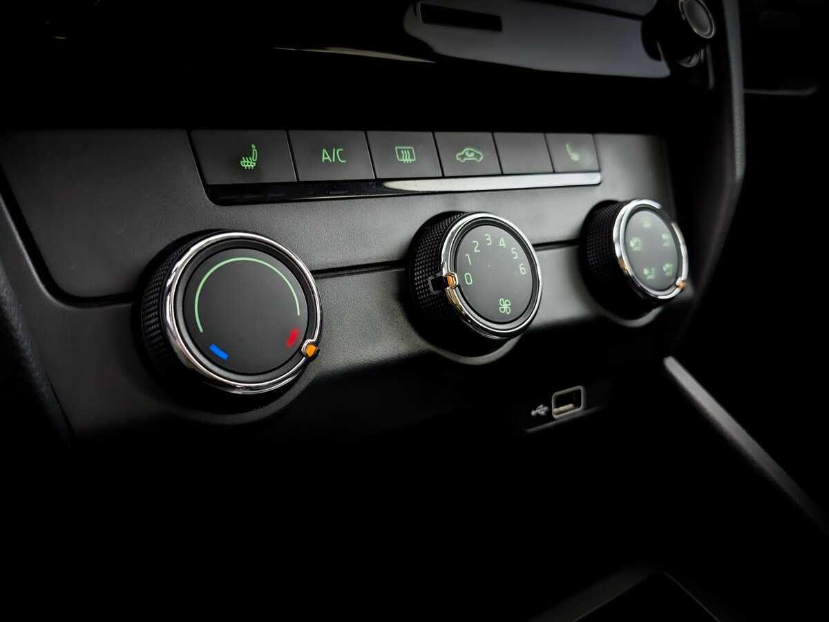 Skoda Octavia, 2018 - Фото №24