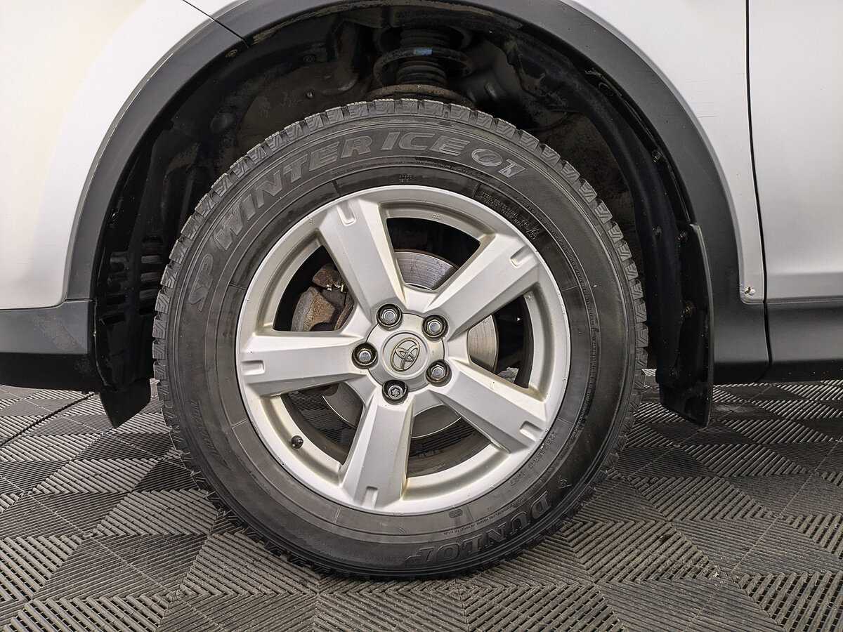 Toyota RAV4, 2013 - Фото №11