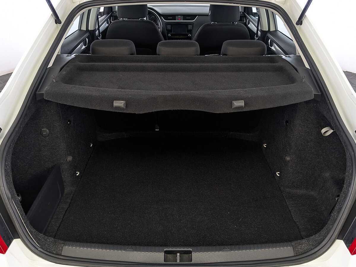 Skoda Octavia, 2019 - Фото №9