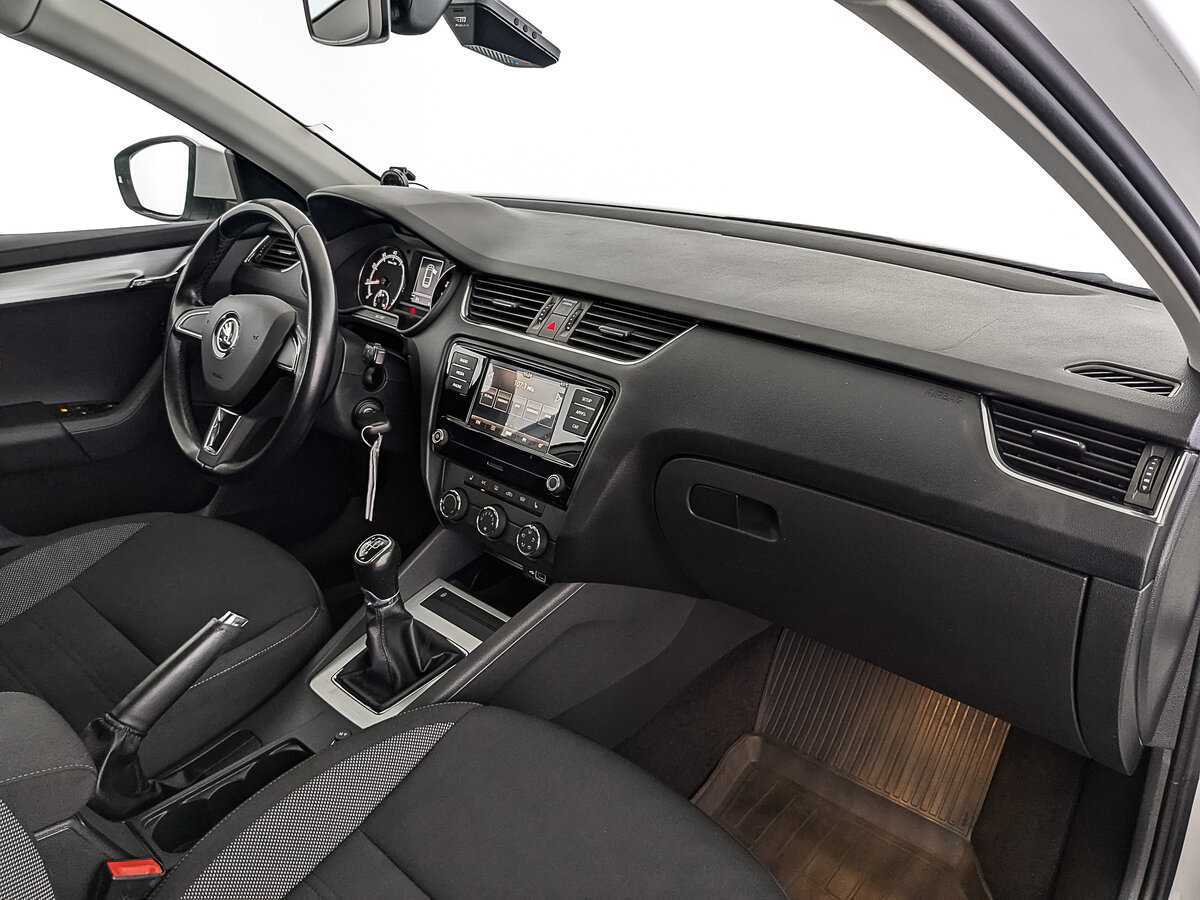 Skoda Octavia, 2019 - Фото №12