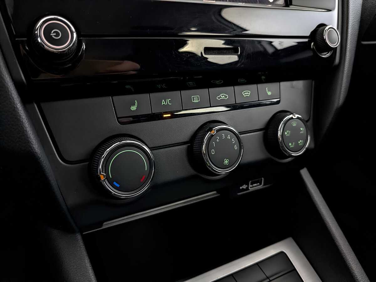 Skoda Octavia, 2019 - Фото №19