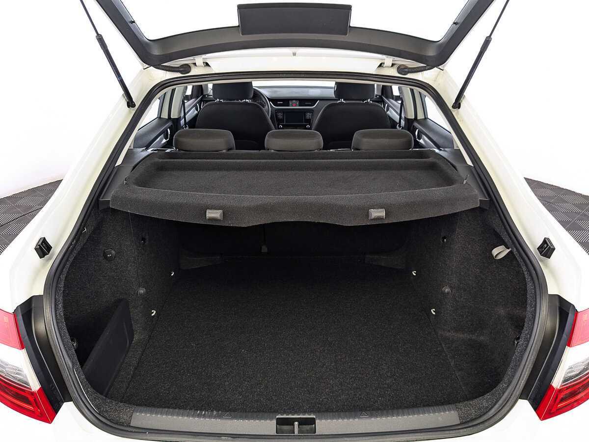 Skoda Octavia, 2019 - Фото №8