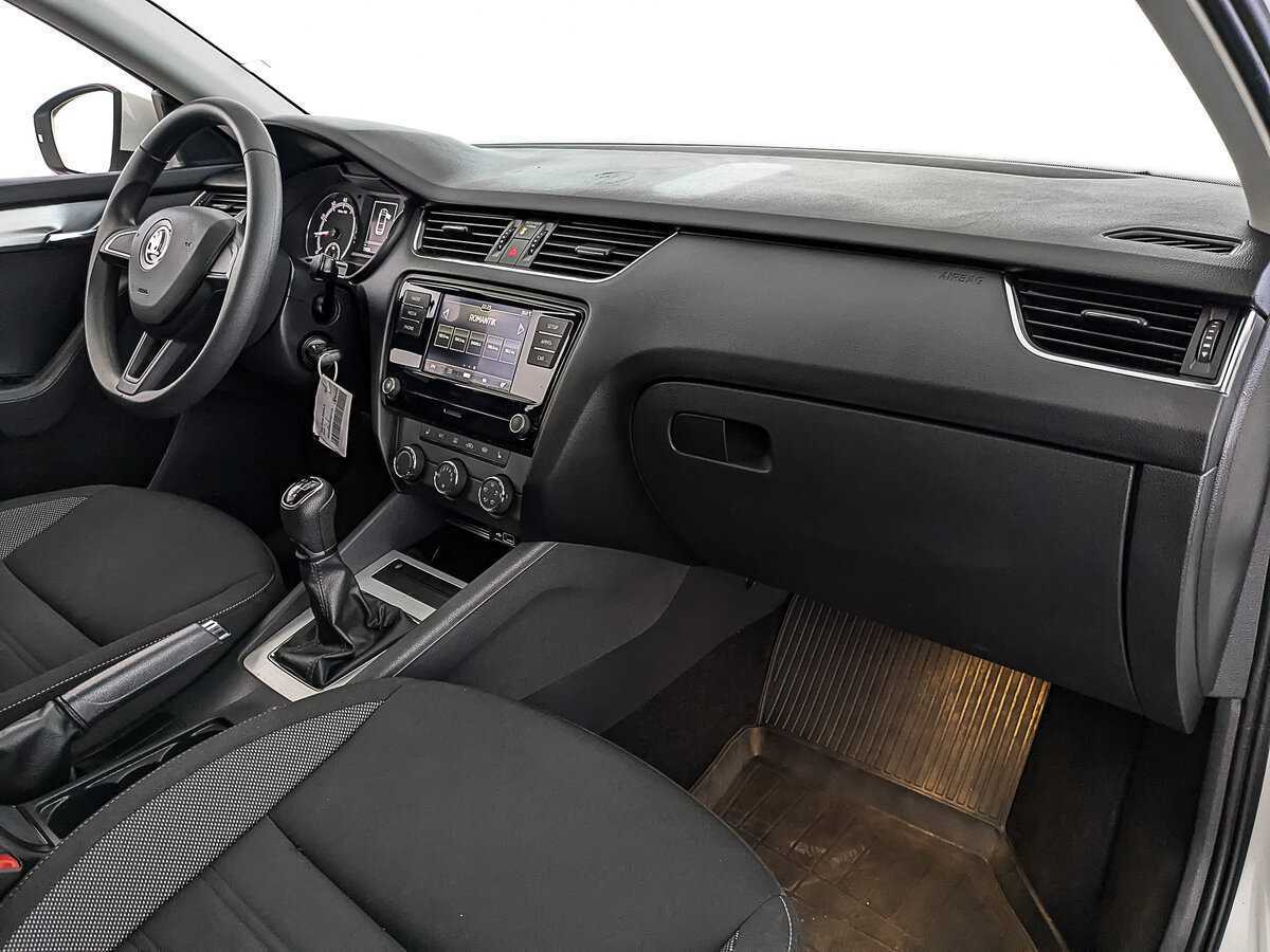 Skoda Octavia, 2019 - Фото №11