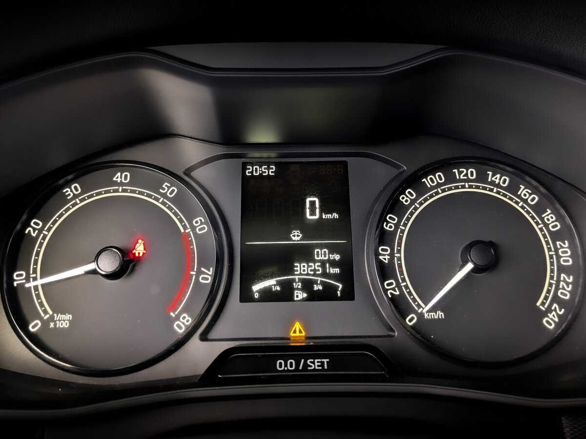 Skoda Rapid, 2020 - Фото №12