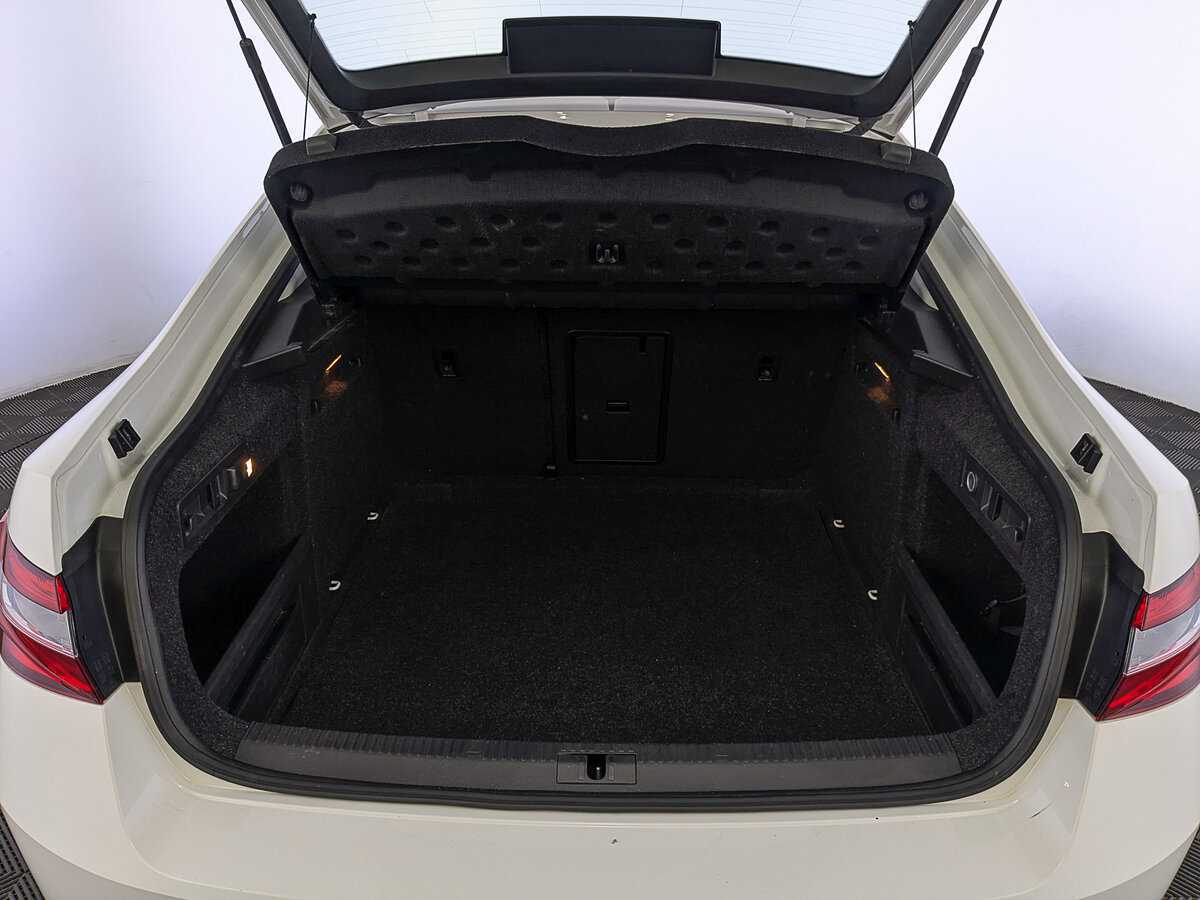 Skoda Superb, 2017 - Фото №9