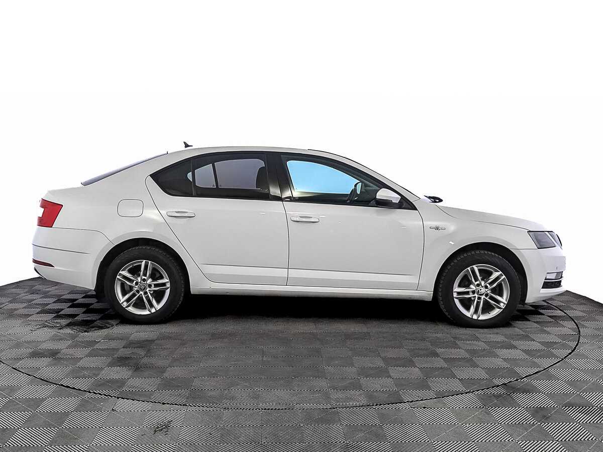 Skoda Octavia, 2018 - Фото №3