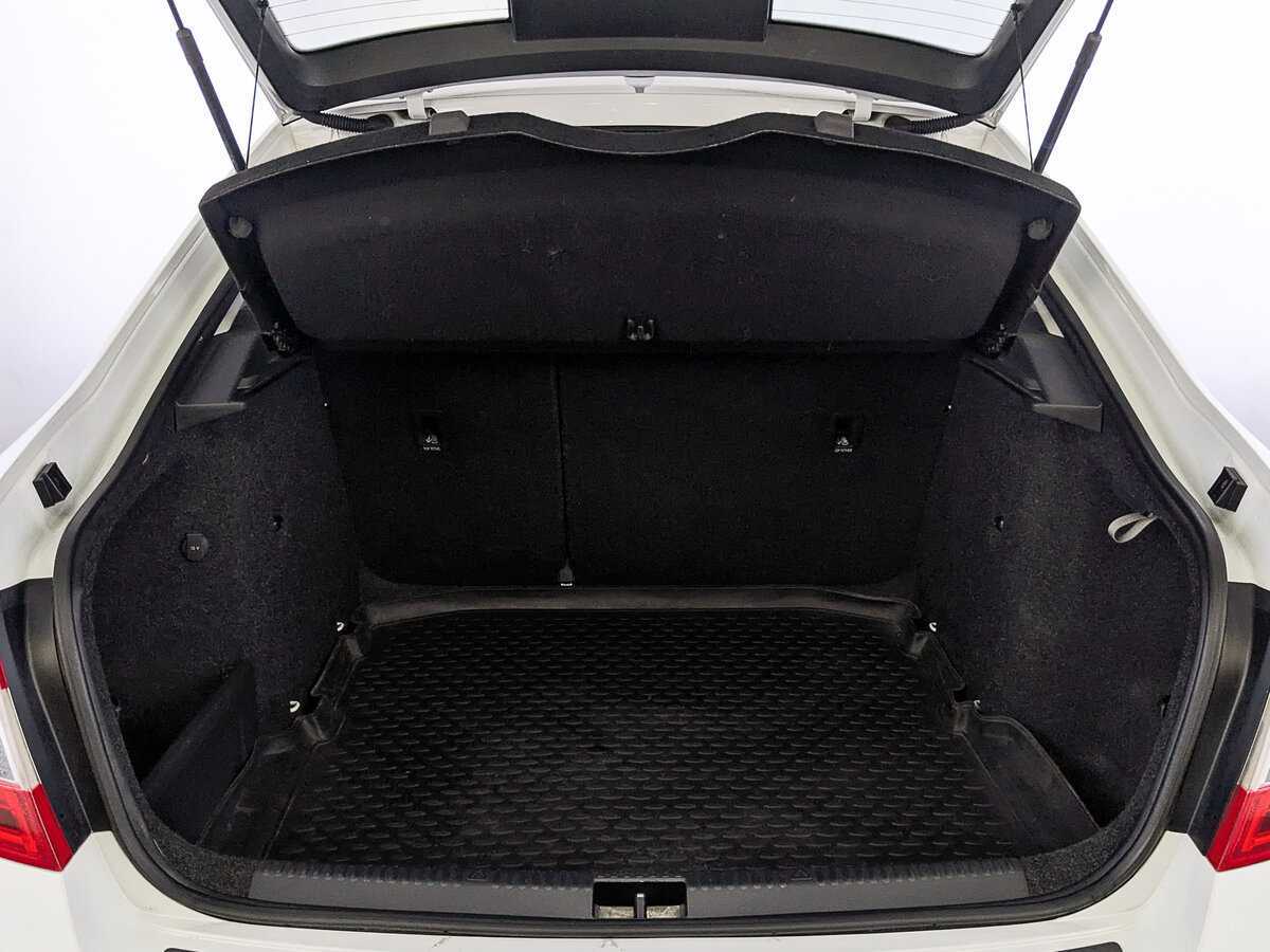 Skoda Octavia, 2018 - Фото №9