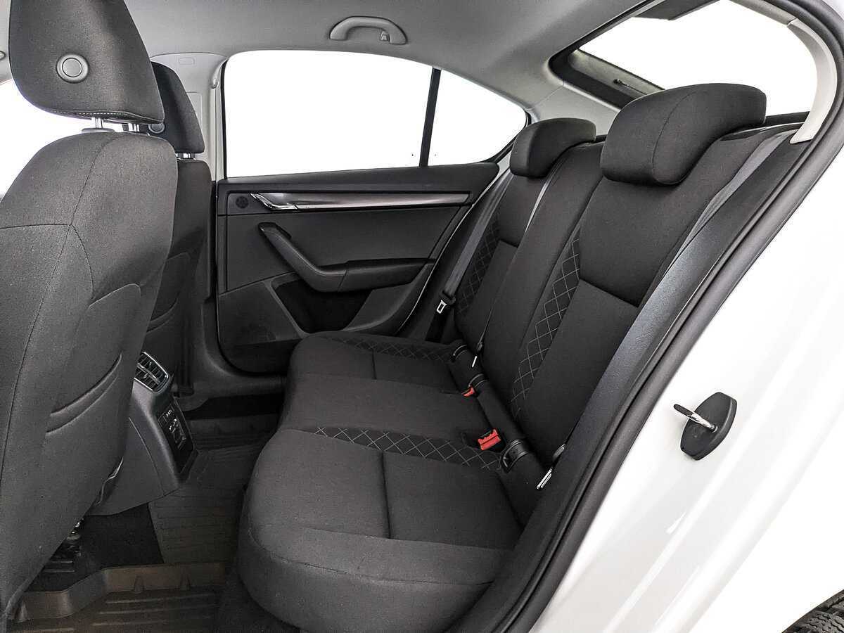 Skoda Octavia, 2018 - Фото №17