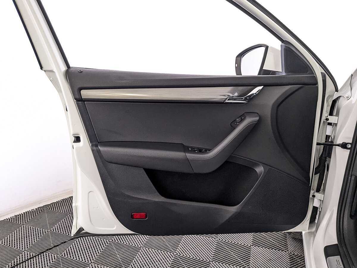 Skoda Octavia, 2018 - Фото №18