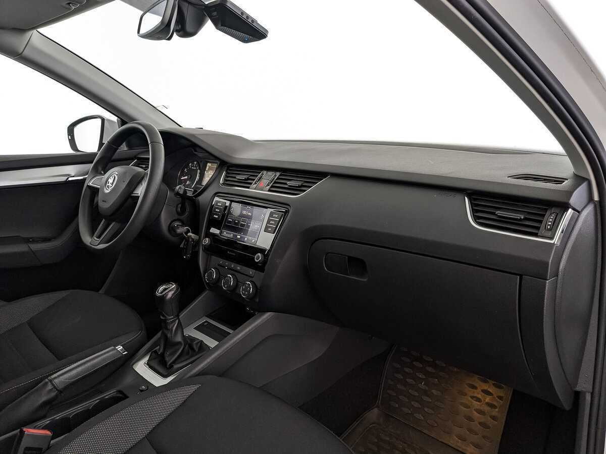 Skoda Octavia, 2017 - Фото №9