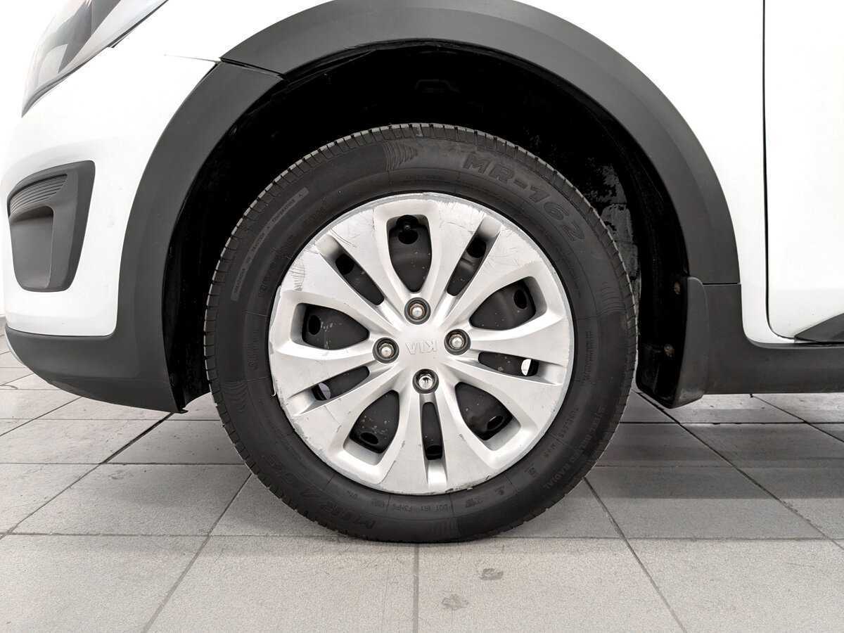 Kia Rio X-Line, 2020 - Фото №16