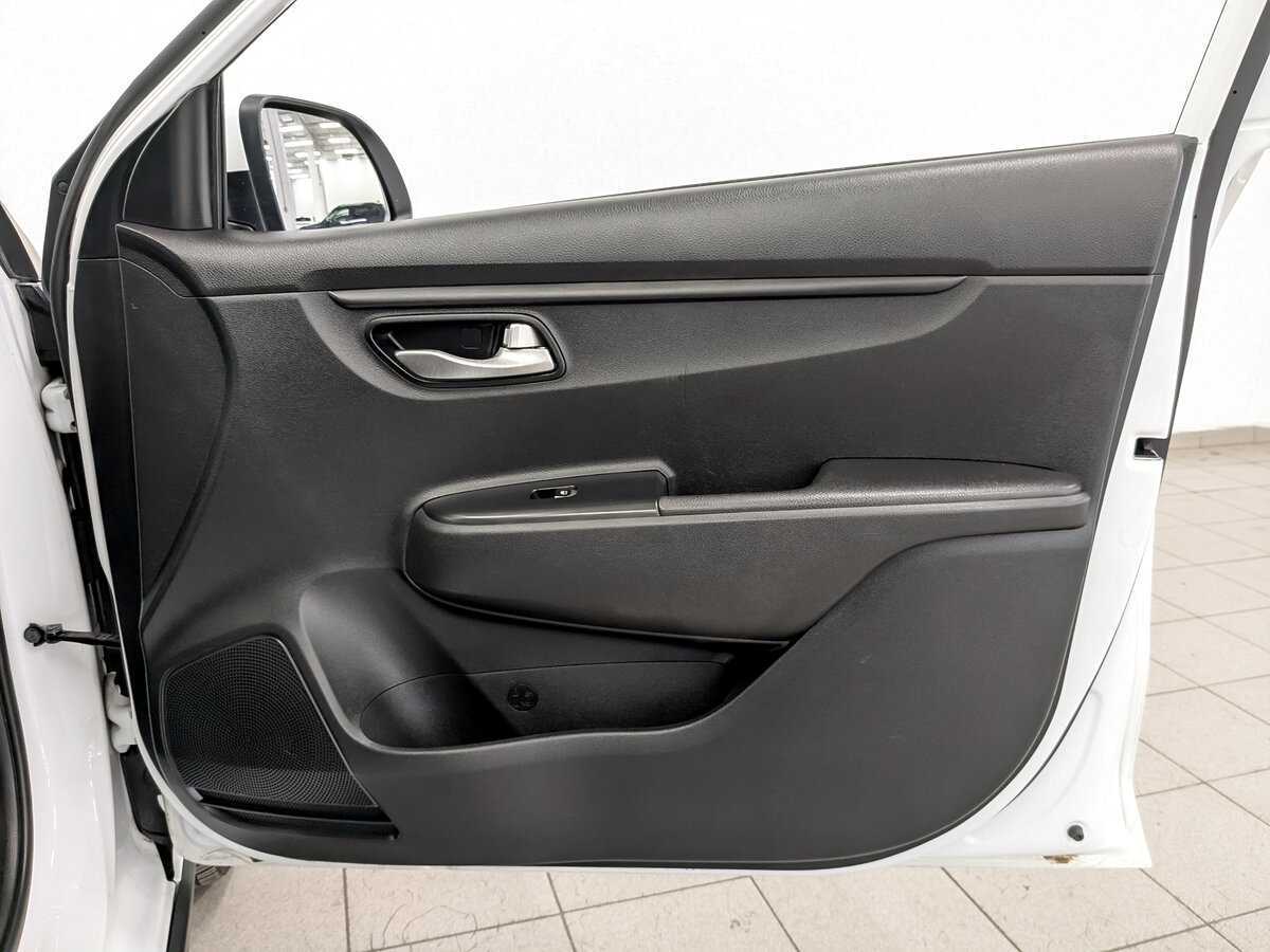 Kia Rio X-Line, 2020 - Фото №21