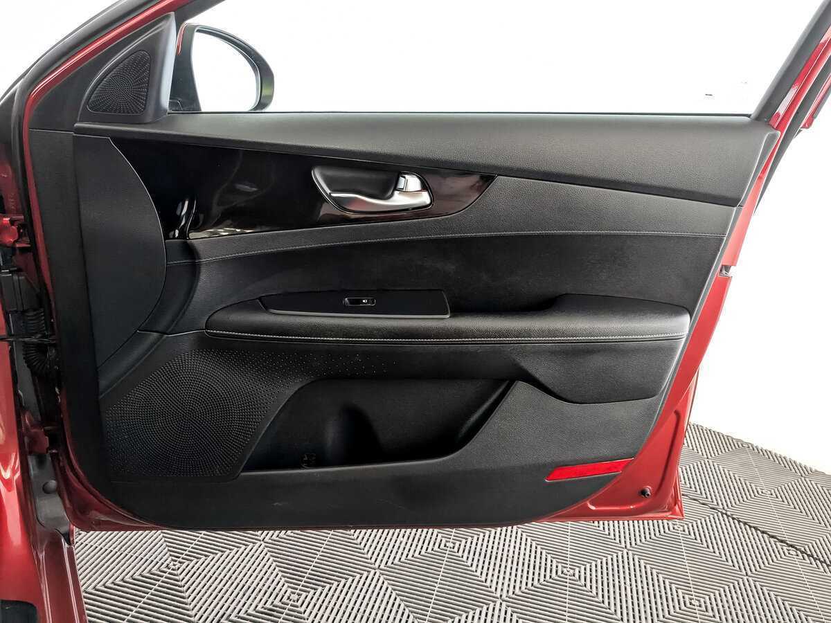 Kia Cerato, 2020 - Фото №21