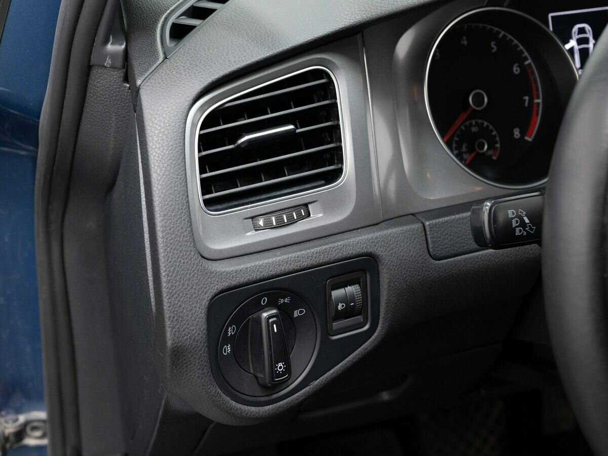 Volkswagen Golf, 2013 - Фото №15