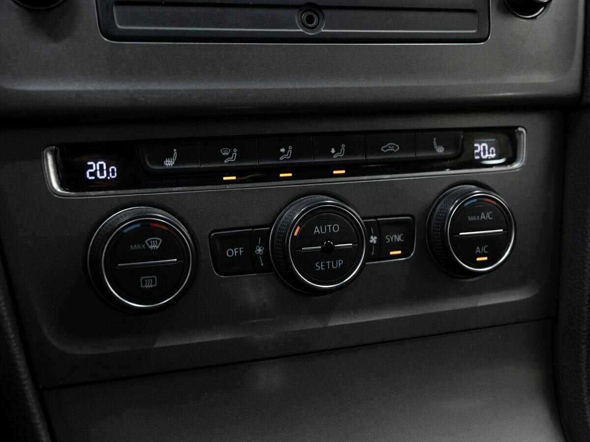 Volkswagen Golf, 2013 - Фото №17