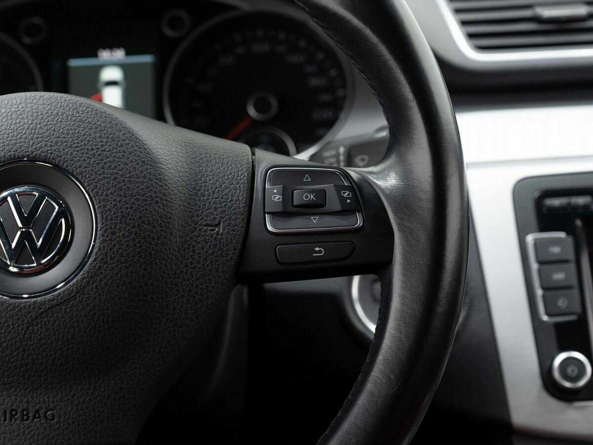 Volkswagen Passat CC, 2014 - Фото №16
