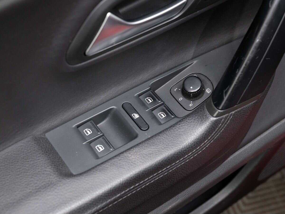 Volkswagen Passat CC, 2014 - Фото №23