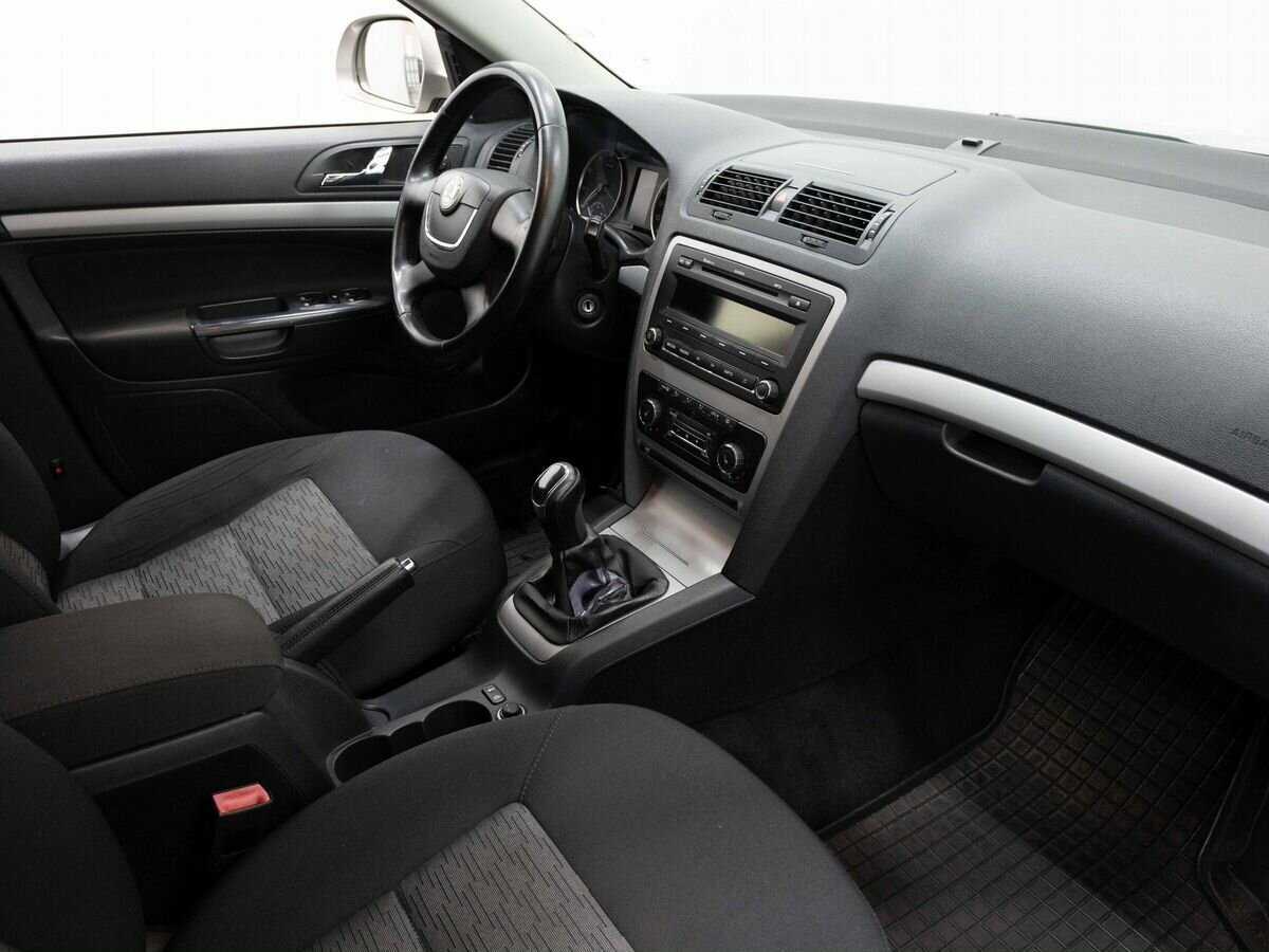 Skoda Octavia, 2012 - Фото №11