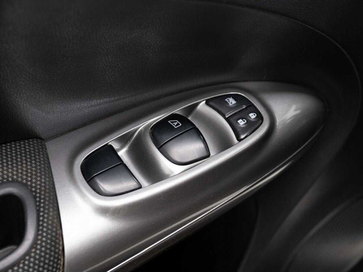 Nissan Juke, 2012 - Фото №17