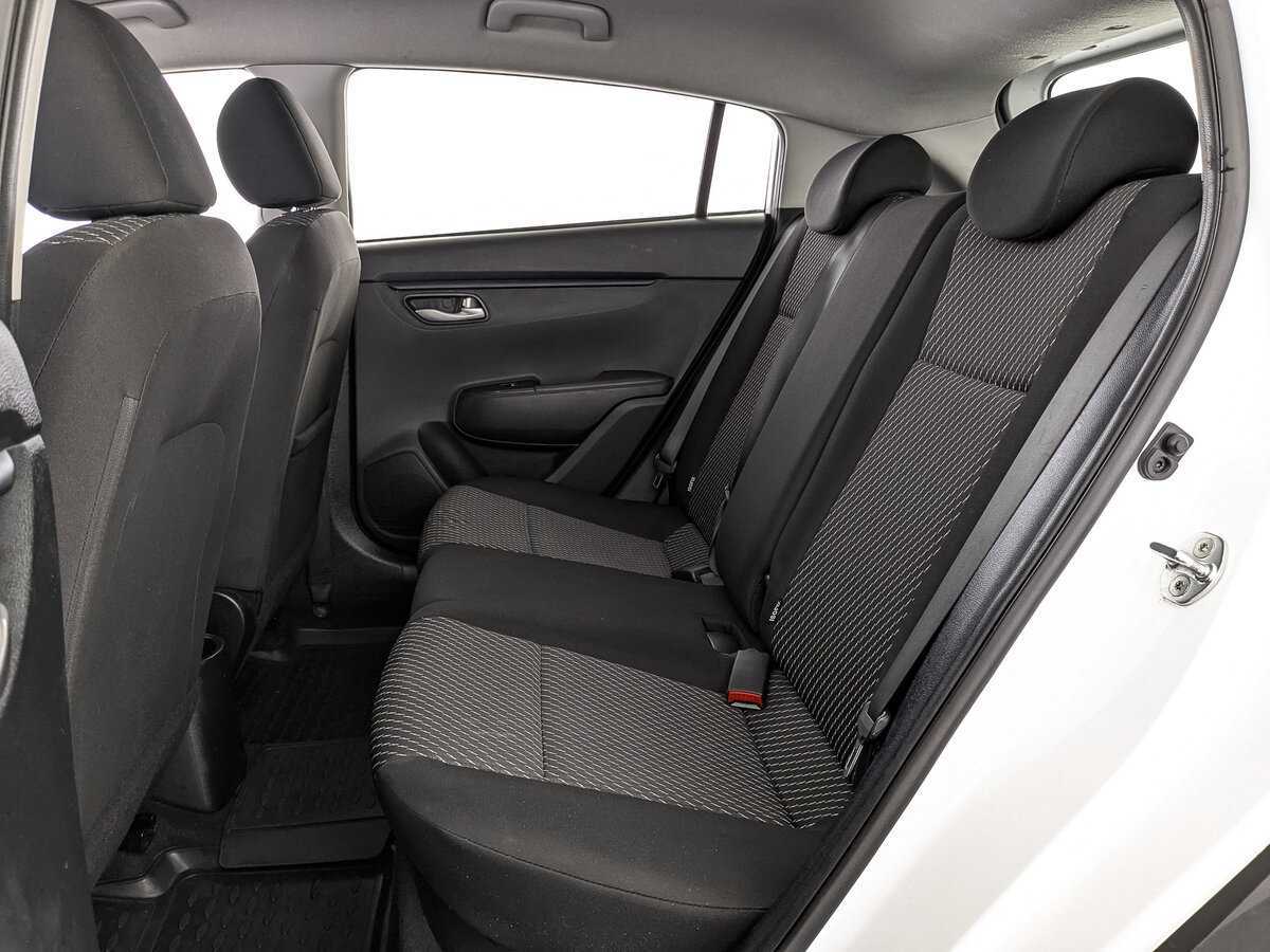 Kia Rio X-Line, 2019 - Фото №17