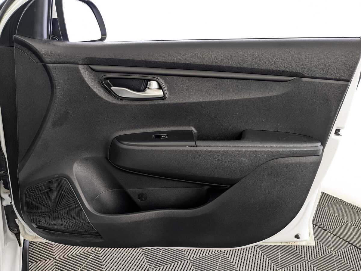 Kia Rio X-Line, 2019 - Фото №23