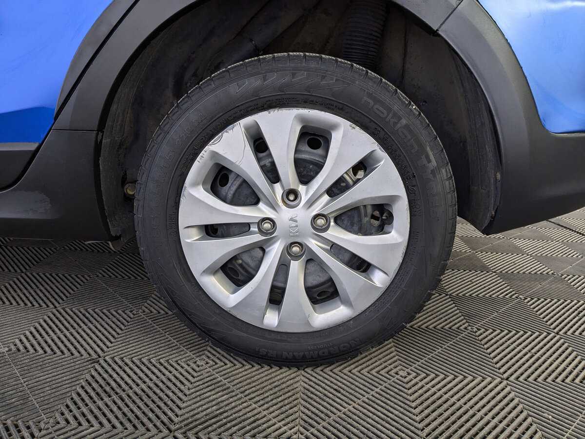 Kia Rio X-Line, 2020 - Фото №11