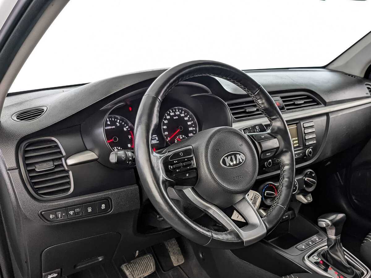 Kia Rio X-Line, 2020 - Фото №11