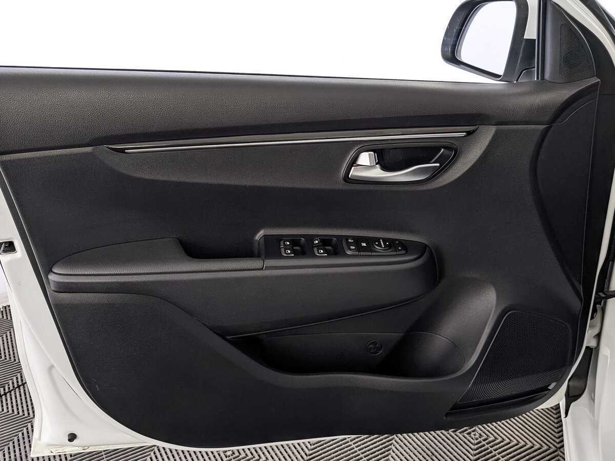 Kia Rio, 2018 - Фото №16