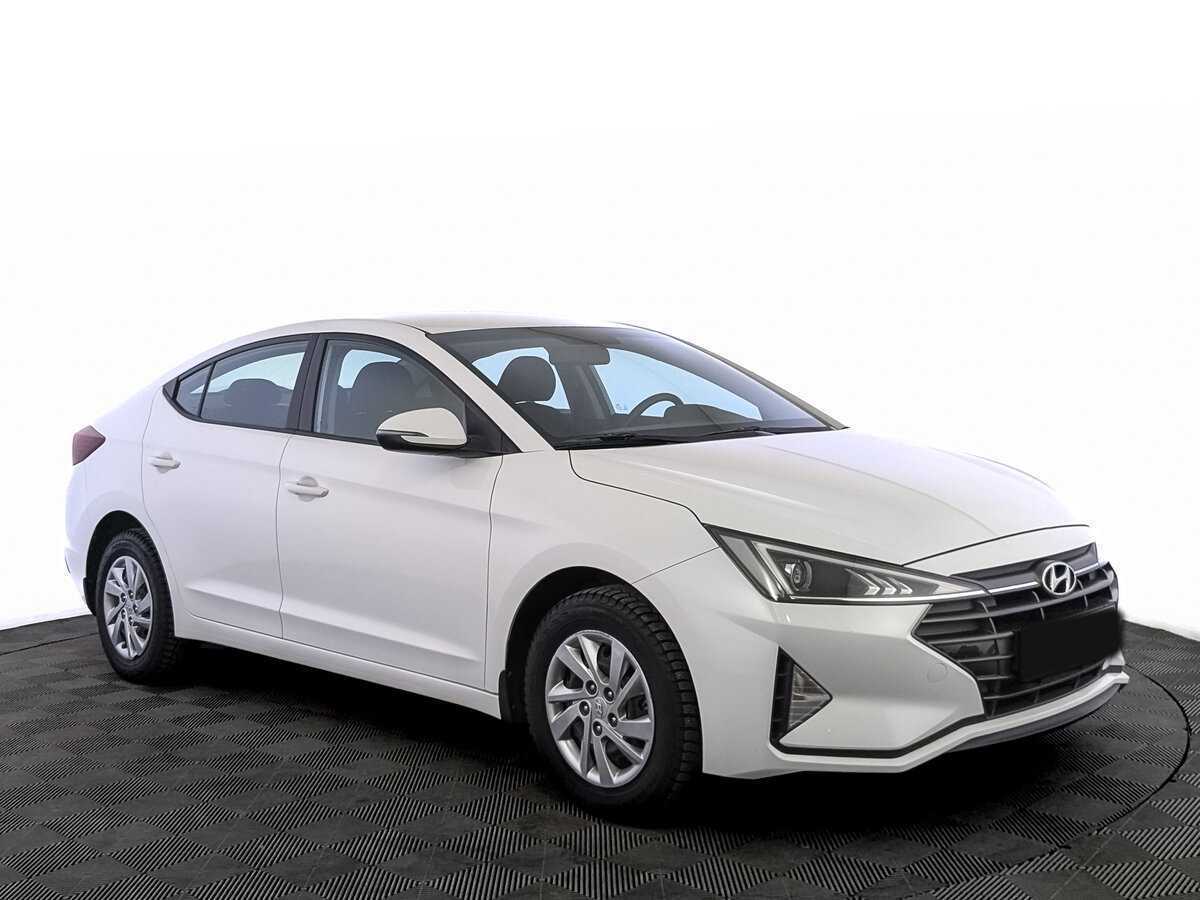 Hyundai Elantra, 2019 - Фото №2