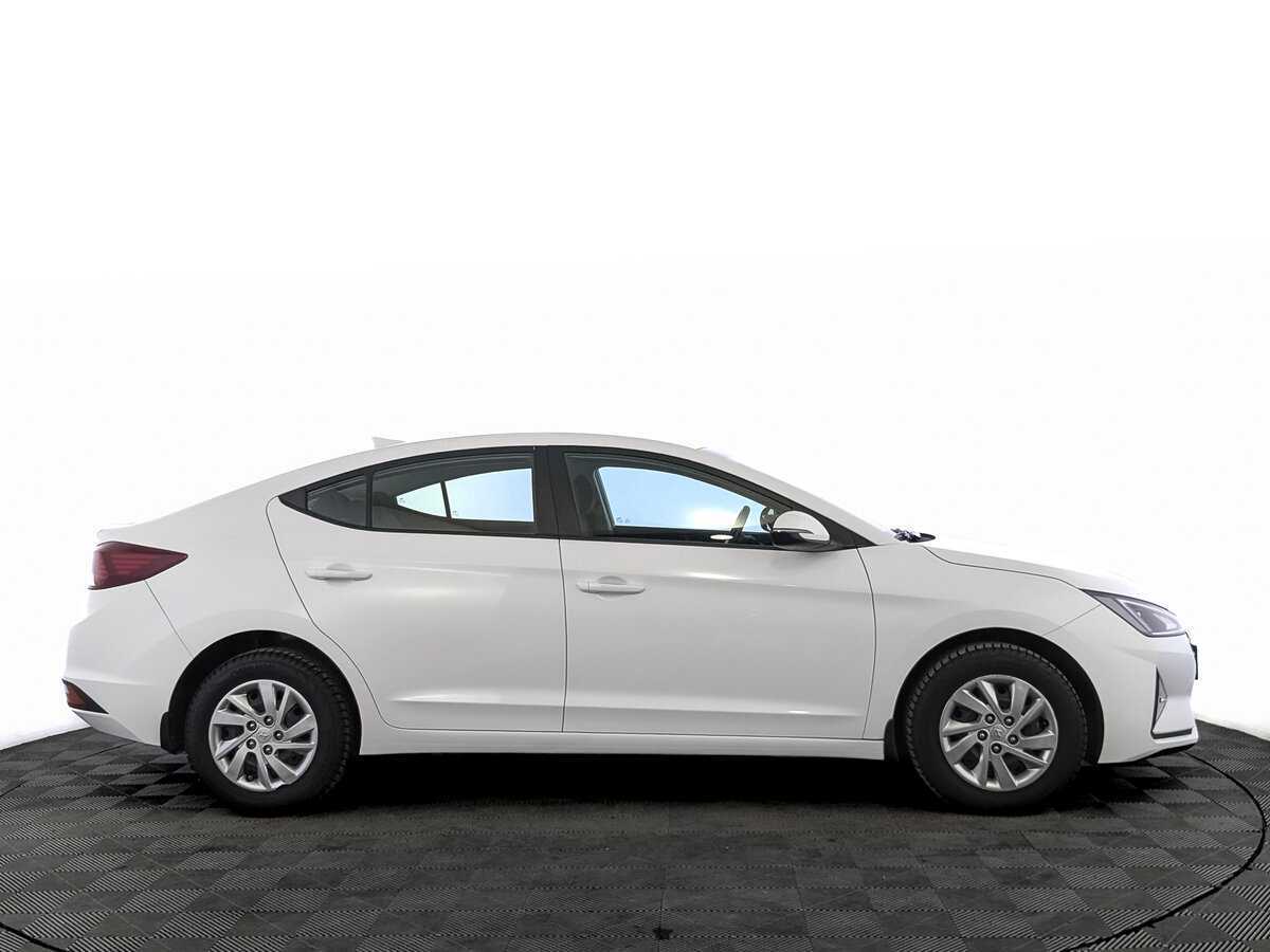 Hyundai Elantra, 2019 - Фото №3