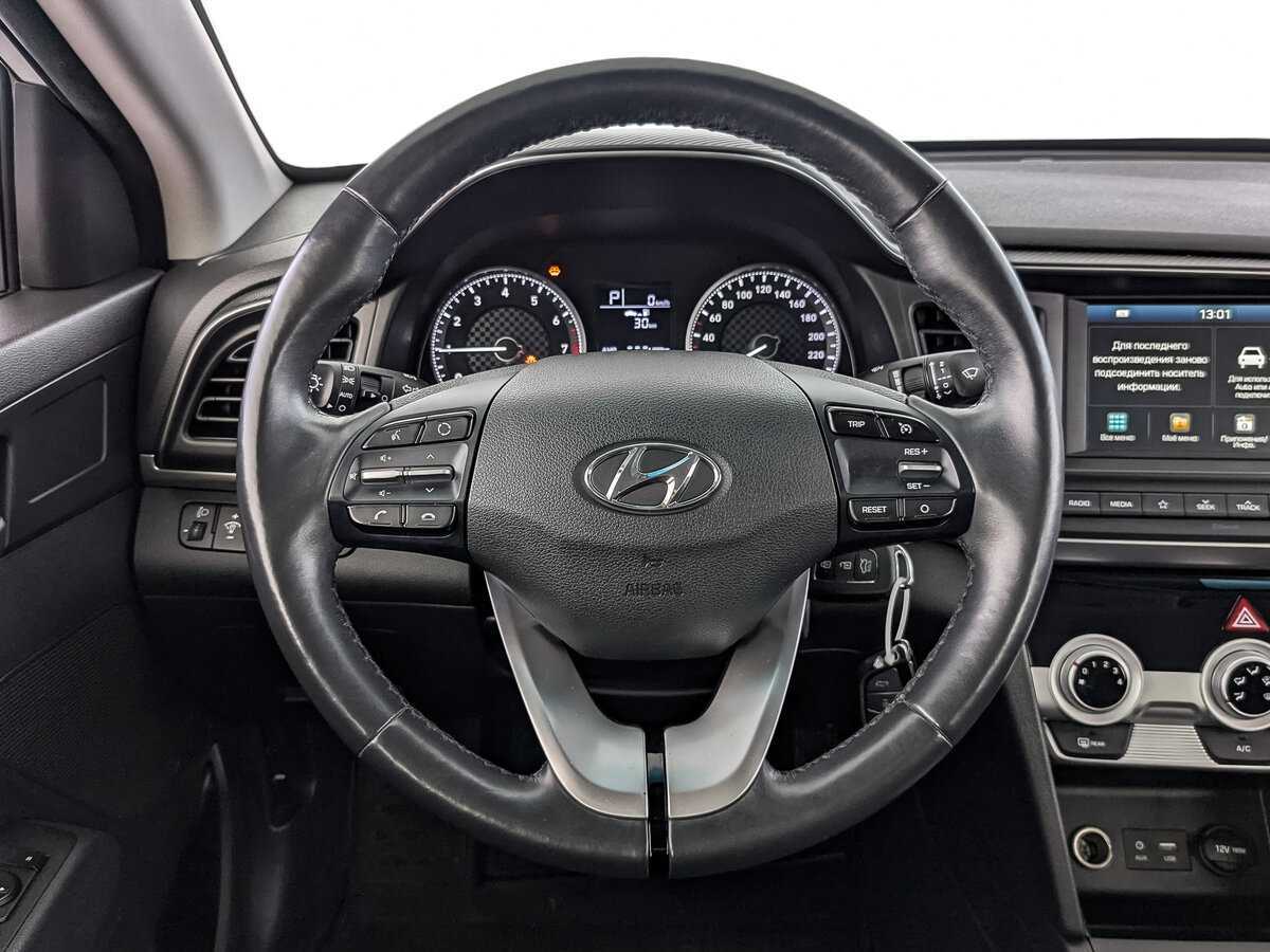 Hyundai Elantra, 2019 - Фото №18