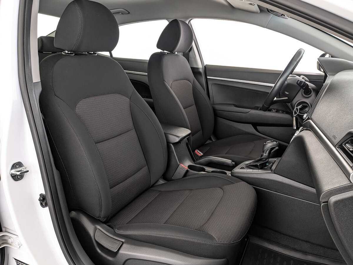 Hyundai Elantra, 2019 - Фото №20