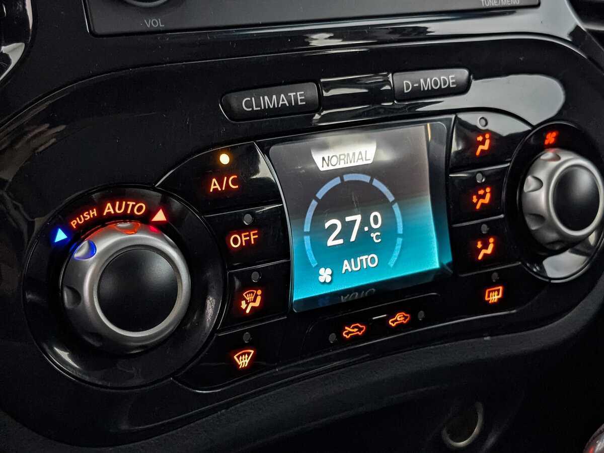 Nissan Juke, 2012 - Фото №22