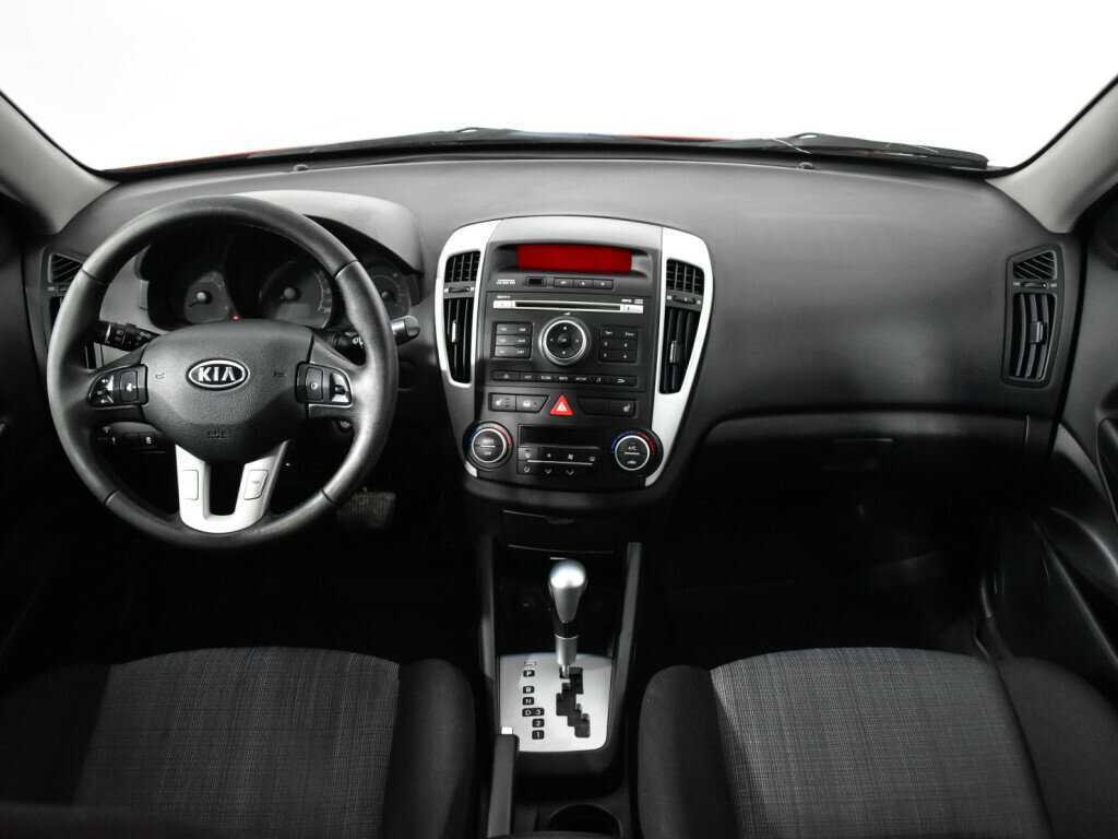 Kia Ceed, 2012 - Фото №11