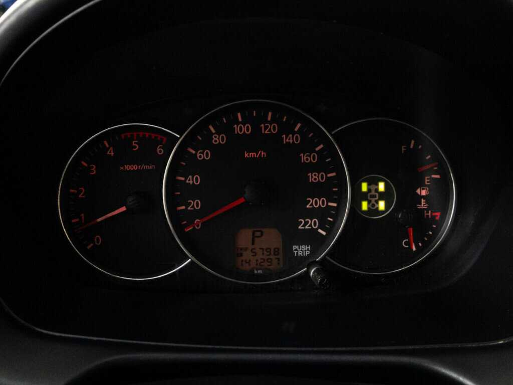 Mitsubishi Pajero Sport, 2014 - Фото №11