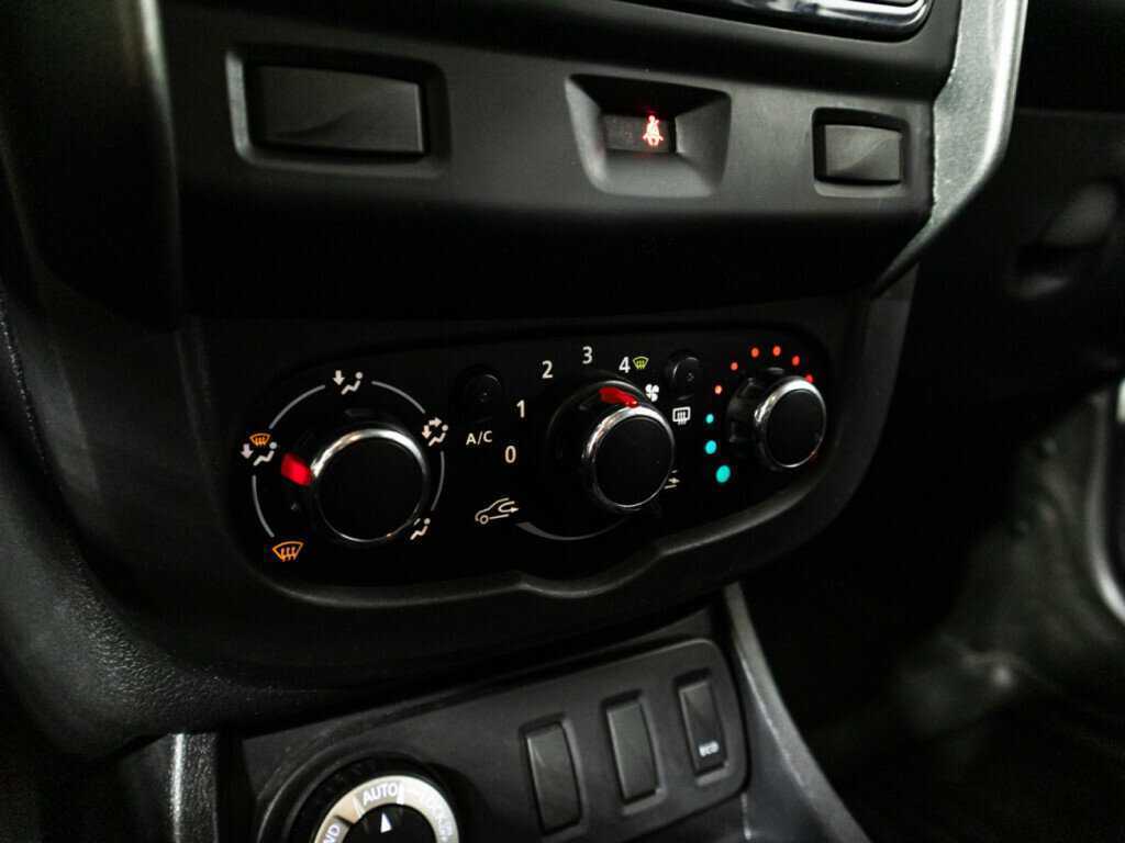 Renault Duster, 2017 - Фото №14