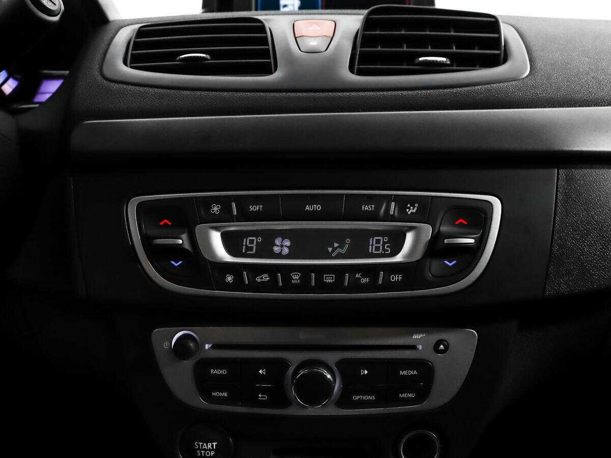 Renault Megane, 2014 - Фото №13