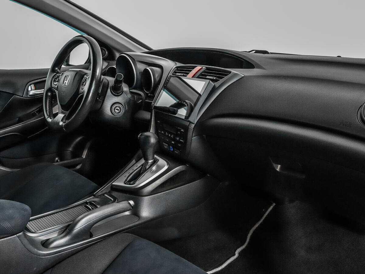 Honda Civic, 2012 - Фото №10