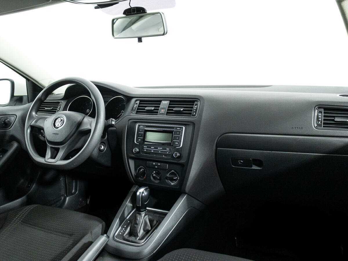 Volkswagen Jetta, 2015 - Фото №8